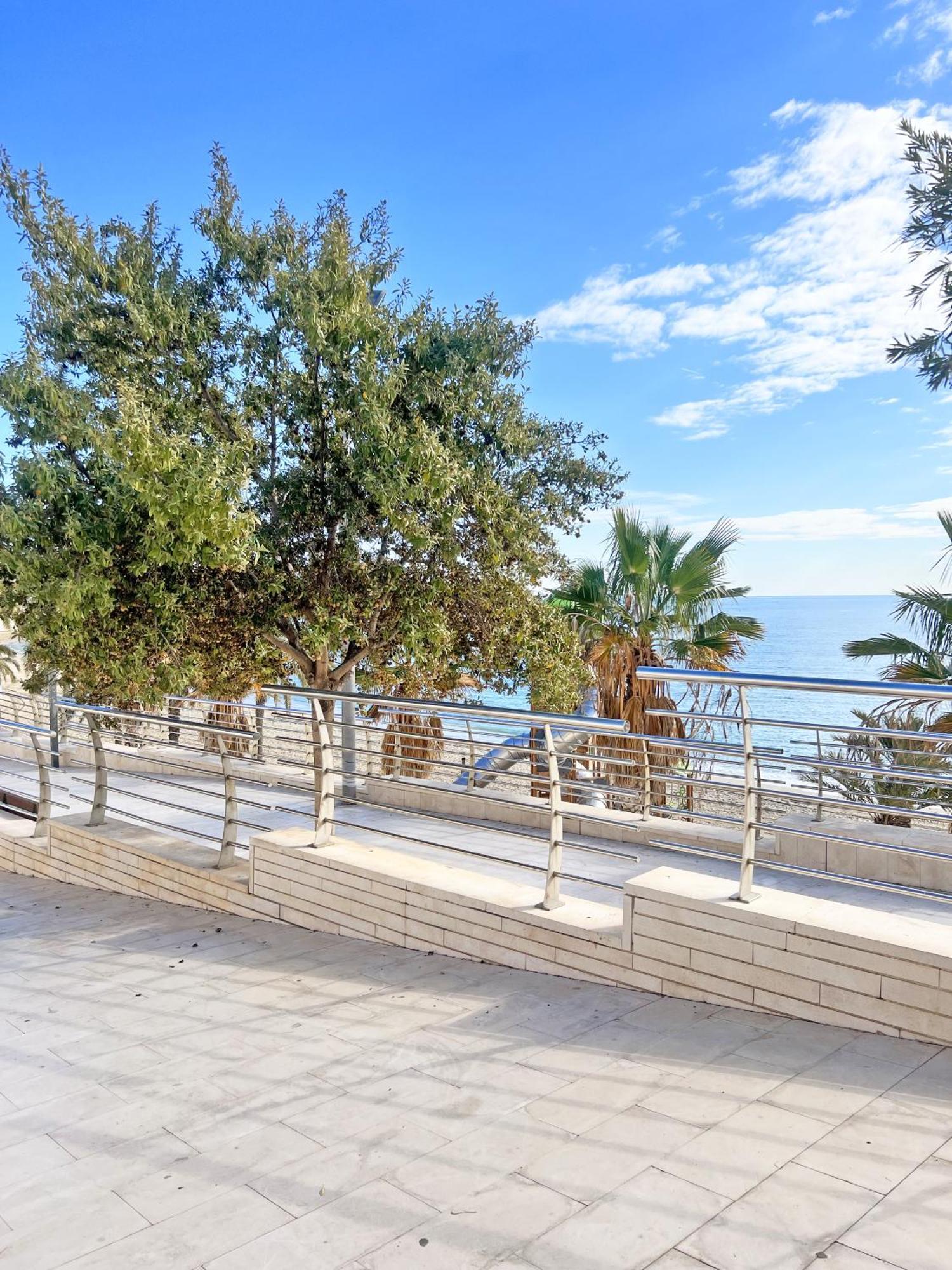 Ferienwohnung A 100 Metros De La Playa. Parking Gratuito Privado Alicante Exterior foto