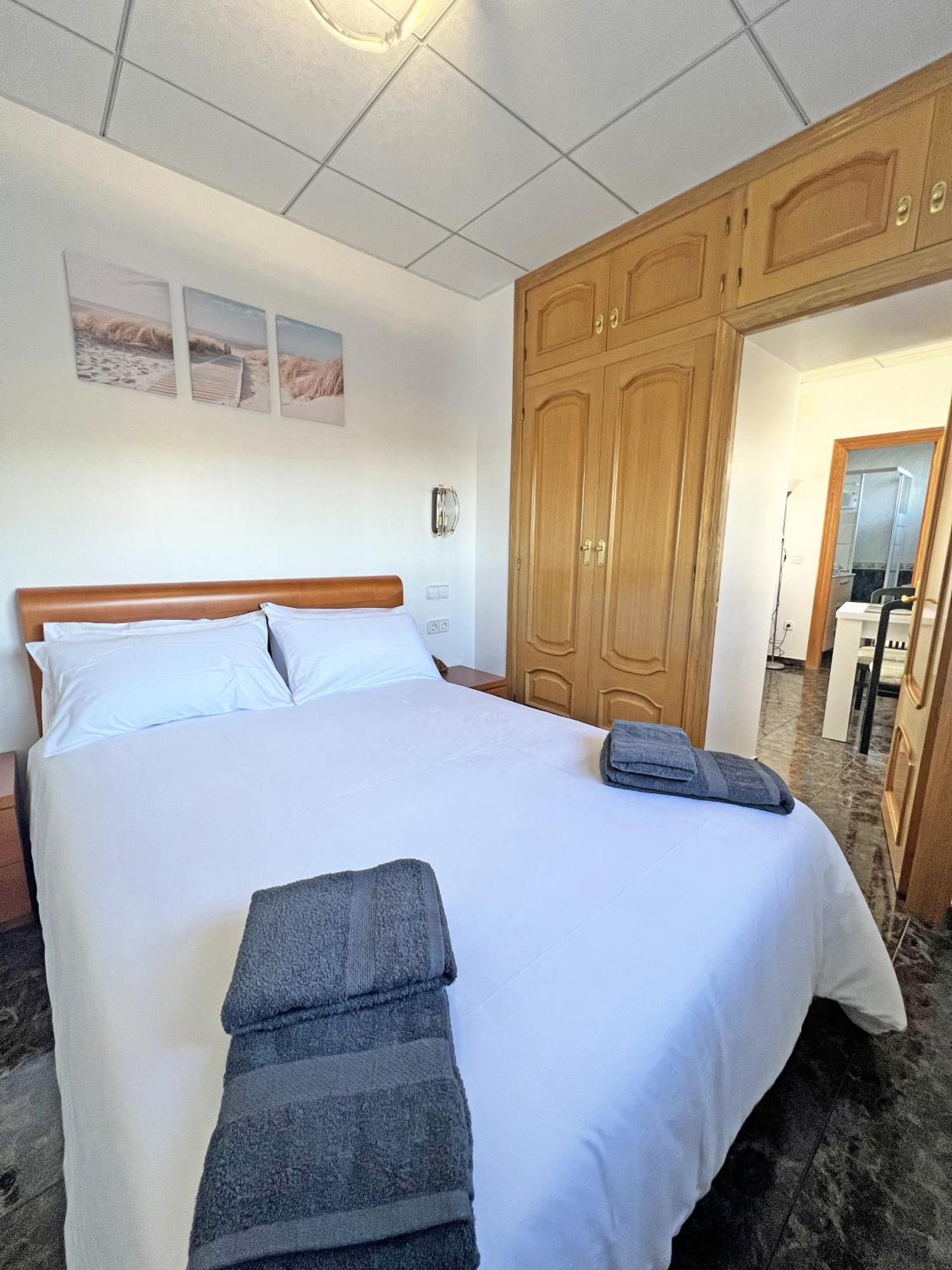 Ferienwohnung A 100 Metros De La Playa. Parking Gratuito Privado Alicante Exterior foto